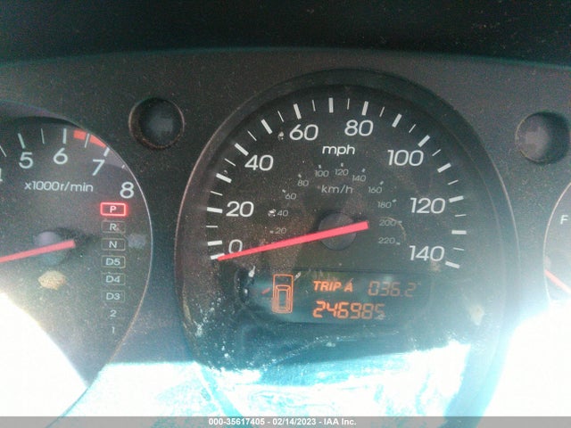 Acura MDX 2002 2HNYD184X2H545605 Image 8