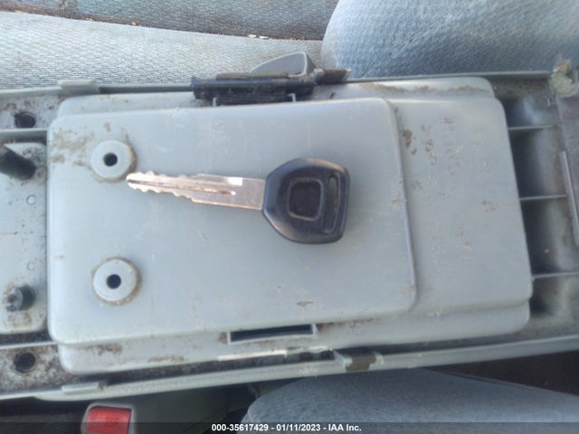 1997 HONDA ACCORD SDN LX VIN: 1HGCD5638VA222000