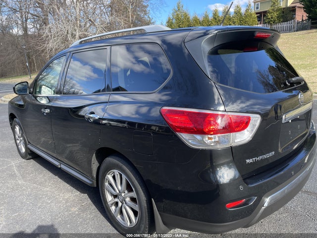 2015 Nissan Pathfinder, VIN: 5N1AR2MNXFC625617