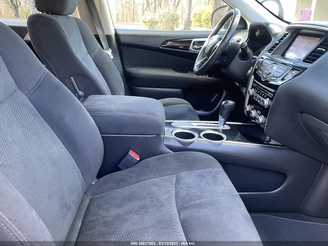 2015 Nissan Pathfinder, VIN: 5N1AR2MNXFC625617