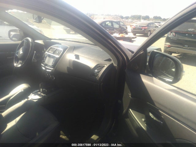 2017 Mitsubishi Outlander, VIN: JA4AR4AW9HZ047193
