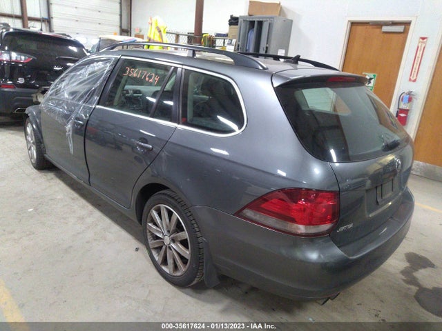 2012 VOLKSWAGEN JETTA SPORTWAGEN TDI W/SUNROOF & NAV VIN: 3VWPL7AJ2CM662232