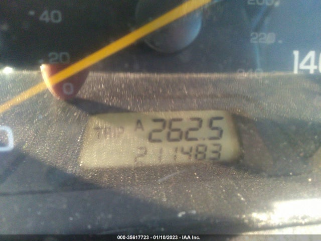 2000 HONDA ACCORD SDN EX W/LEATHER VIN: 1HGCG1658YA057264