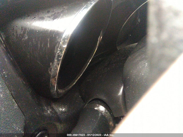 JA4AR3AU1KU035858 Mitsubishi Outlander Sport 2.0