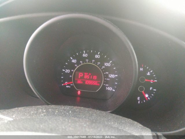 KNDJN2A29E7018674 KIA Soul Base