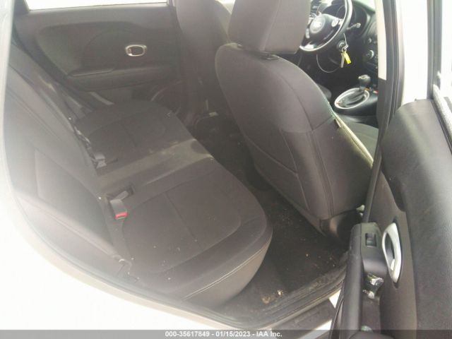KNDJN2A29E7018674 KIA Soul Base