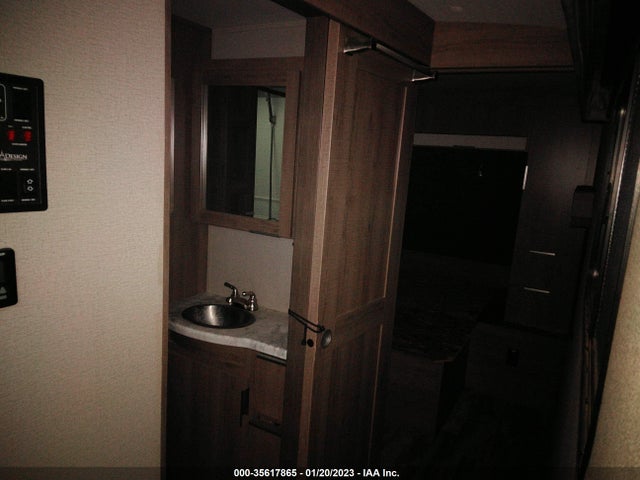 2021 GRAND DESIGN IMAGINE VIN: 573TE3725M6624668