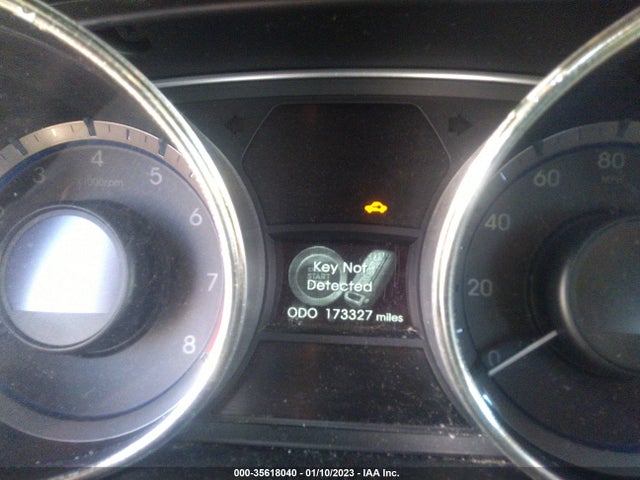 2011 HYUNDAI SONATA SE VIN: 5NPEC4AC6BH119447