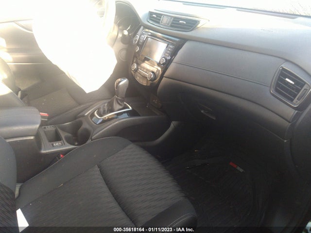2018 Nissan Rogue, VIN: KNMAT2MT2JP623107
