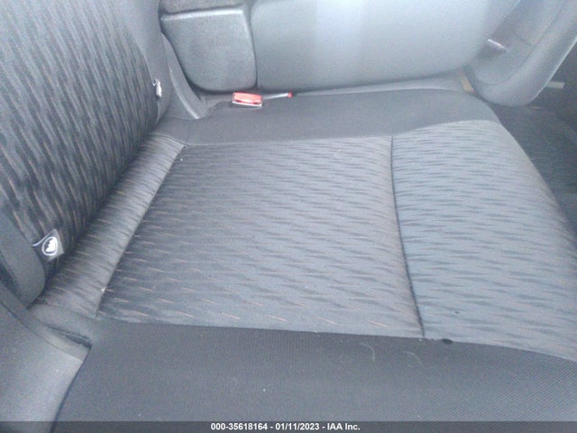 2018 Nissan Rogue, VIN: KNMAT2MT2JP623107