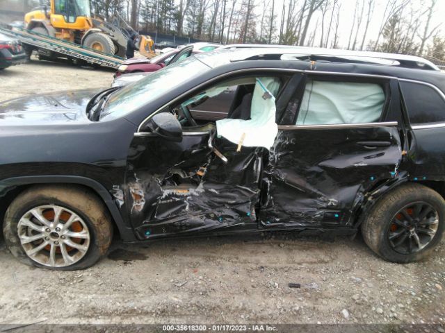 1C4PJLCB7KD143761 Jeep Cherokee Latitude