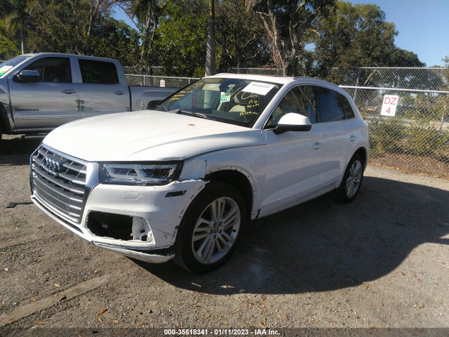 Audi Q5 2018 WA1BNAFY2J2022028 Image 2