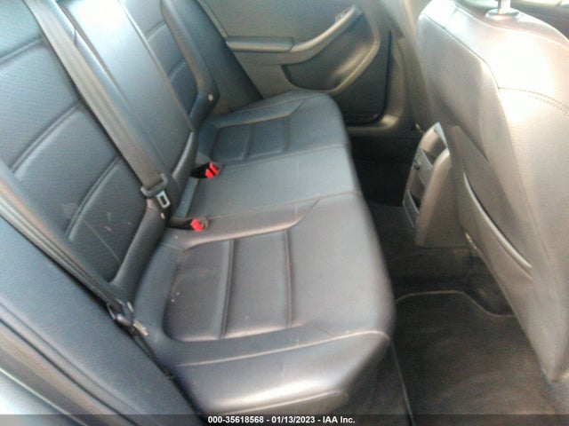 2015 Volkswagen Jetta, VIN: 3VWD17AJ4FM239293