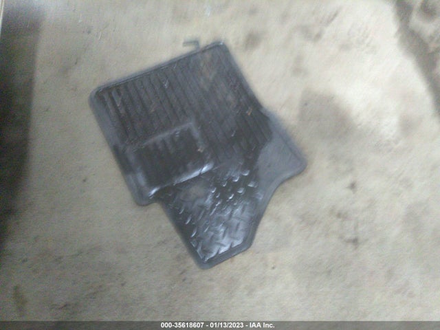 3A4GY5F95AT215673 Chrysler PT CRUISER CLASSIC