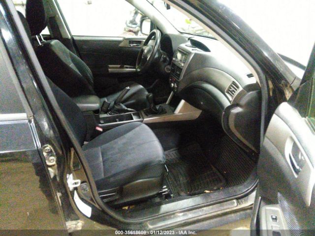 JF2SH6CC8AG707674 Subaru Forester 2.5x Premium