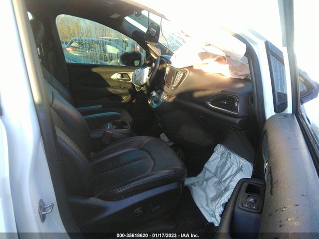 2C4RC1EG2KR528674 Chrysler Pacifica Touring L Plus
