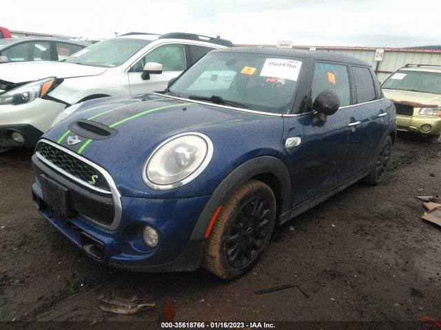 WMWXU3C57F2B56156 Mini Cooper Hardtop 4 Door S