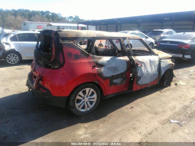 2022 KIA SOUL LX VIN: KNDJ23AU9N7165237