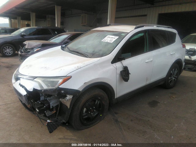 Toyota RAV4 LE 2017 2T3ZFREV5HW348883 Image 2