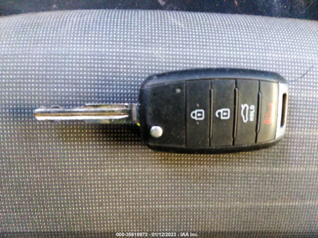 KNAFX6A80G5650048 KIA Forte Koup Ex
