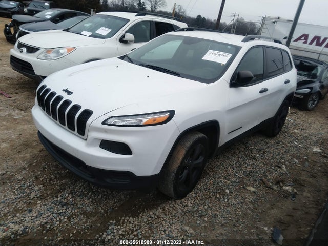 2017 Jeep Cherokee, VIN: 1C4PJLAB5HW617240