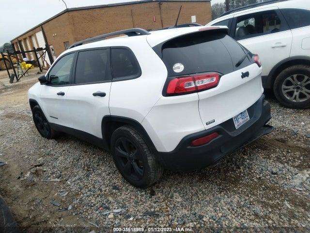 2017 Jeep Cherokee, VIN: 1C4PJLAB5HW617240