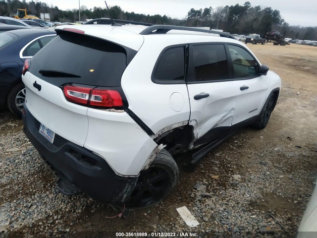 2017 Jeep Cherokee, VIN: 1C4PJLAB5HW617240