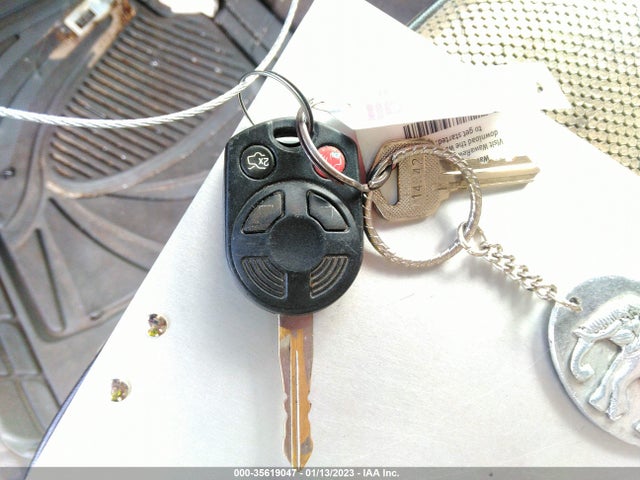 Lincoln MKX 2008 2LMDU68CX8BJ24410 Image 3