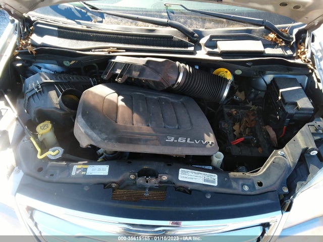 2C4RC1BG8FR552004 Chrysler Town & Country Touring