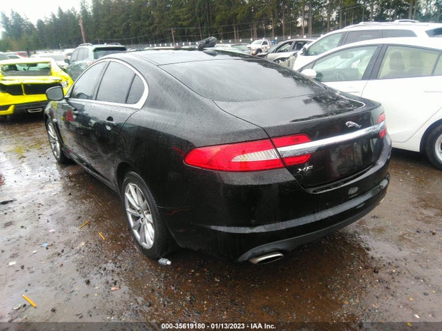 SAJWA0FB9CLS31676 Jaguar XF