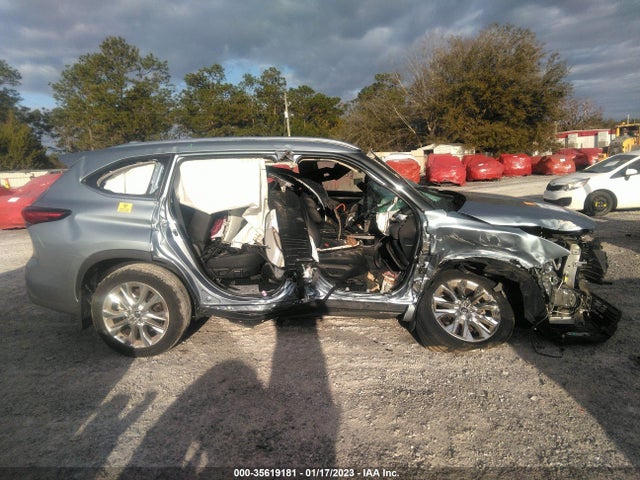 2021 TOYOTA HIGHLANDER LIMITED/PLATINUM VIN: 5TDDZRBH3MS125401