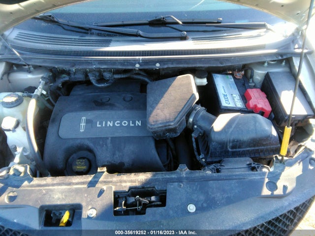 Lincoln MKX 2011 2LMDJ8JK4BBJ33827 Image 10