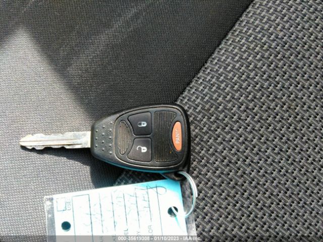 1J8FF47W98D707234 Jeep Compass Sport