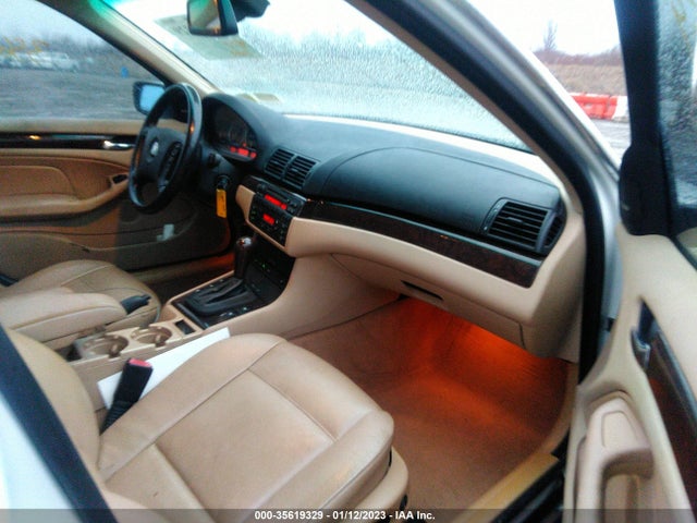 BMW 3 Series 330xi 2004 WBAEW53484PN34678 Image 6
