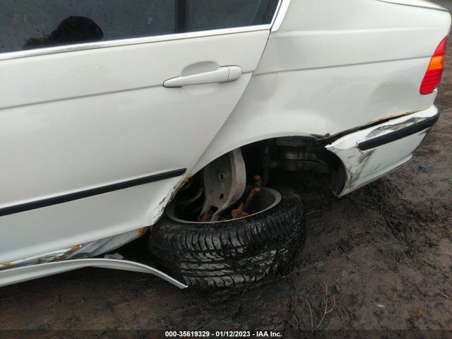 BMW 3 Series 330xi 2004 WBAEW53484PN34678 Image 7