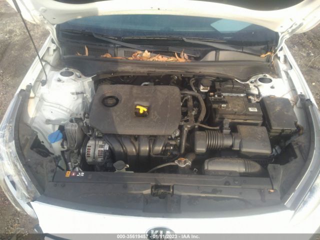 3KPF24AD9KE105725 KIA Forte Lxs
