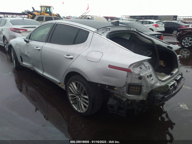 KIA Stinger Base 2018 KNAE15LA0J6022144 Image 3