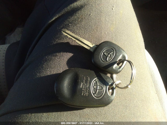 2010 TOYOTA SIENNA CE/LE VIN: 5TDKK4CCXAS318626