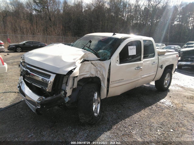 2013 CHEVROLET SILVERADO 1500 LT VIN: 3GCPKSE72DG283206