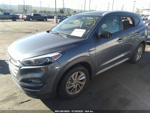 2017 HYUNDAI TUCSON SE VIN: KM8J33A40HU423627