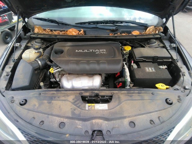Chrysler 200 Limited 2015 1C3CCCAB2FN631368 Image 10