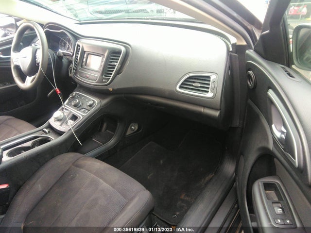Chrysler 200 Limited 2015 1C3CCCAB2FN631368 Image 5