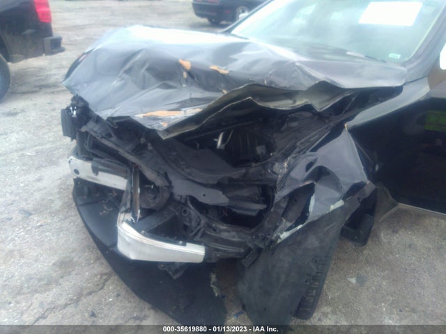2016 Hyundai Genesis, VIN: KMHGN4JEXGU137558