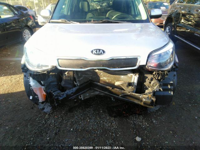 KNDJN2A29G7843682 KIA Soul Base