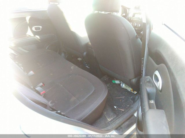 KNDJN2A29G7843682 KIA Soul Base