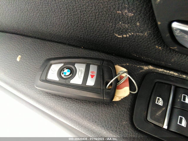 BMW 3 Series 320i Xdrive 2018 WBA8E5G56JNV03214 Image 11