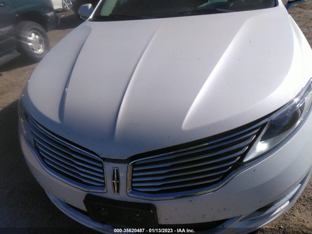 2016 Lincoln MKZ, VIN: 3LN6L2GK2GR633383