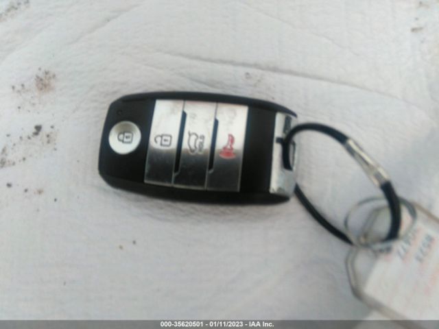 KNDPN3AC8L7692515 KIA Sportage Ex
