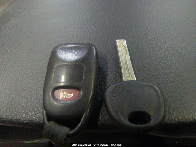 5XYKT3A64CG255382 KIA SORENTO LX