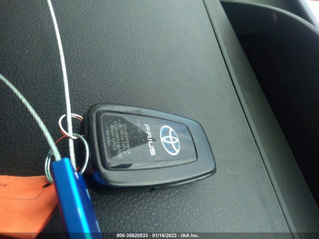 2021 Toyota Prius, VIN: JTDKAMFU5M3143425